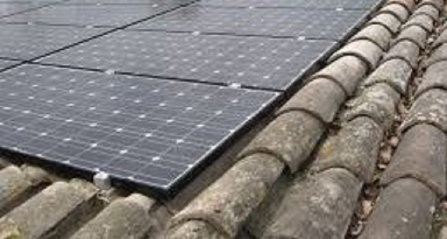 installation panneau solaire et batteries de stockage pour un client du département 63